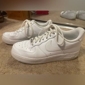 Nike Women’s Air Force 1